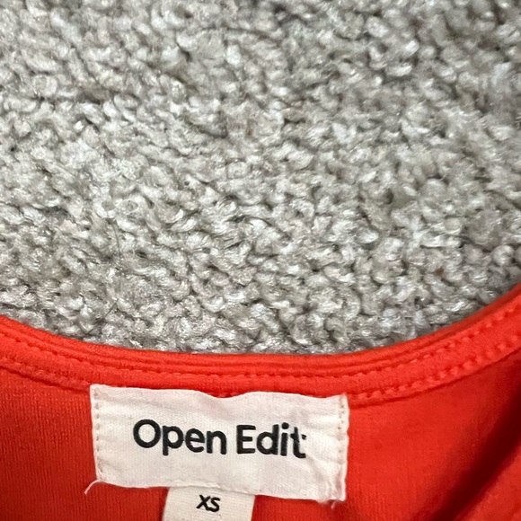 Nordstrom Open Edit Side Slit Midi
Dress Size XS - Picture 3 of 5